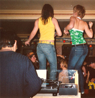 Ladies get down to the sounds of WEFUNK in Davos, Switzerland, April 2005 Ladies get down to the sounds of WEFUNK in Davos, Switzerland, April 2005
