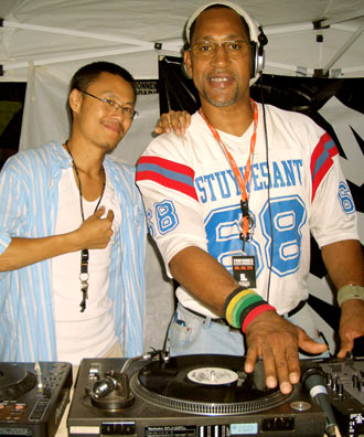 DJ Static with the founder of Hip Hop, DJ Kool Herc at Under Pressure 2006