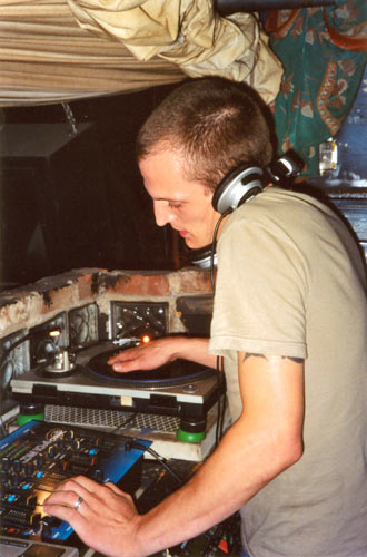 DJ Kobal plays a guest set at Rockdeep, July 2003